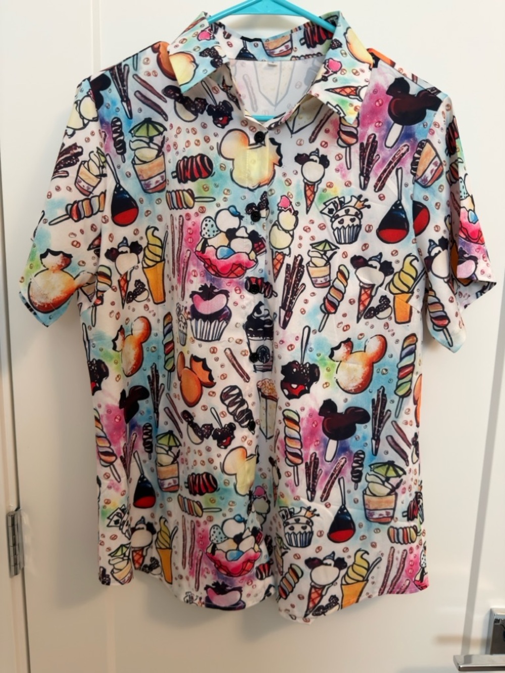 Women's Short-Sleeve Button-Down Shirt - Multicolor Disney Snacks Print - small